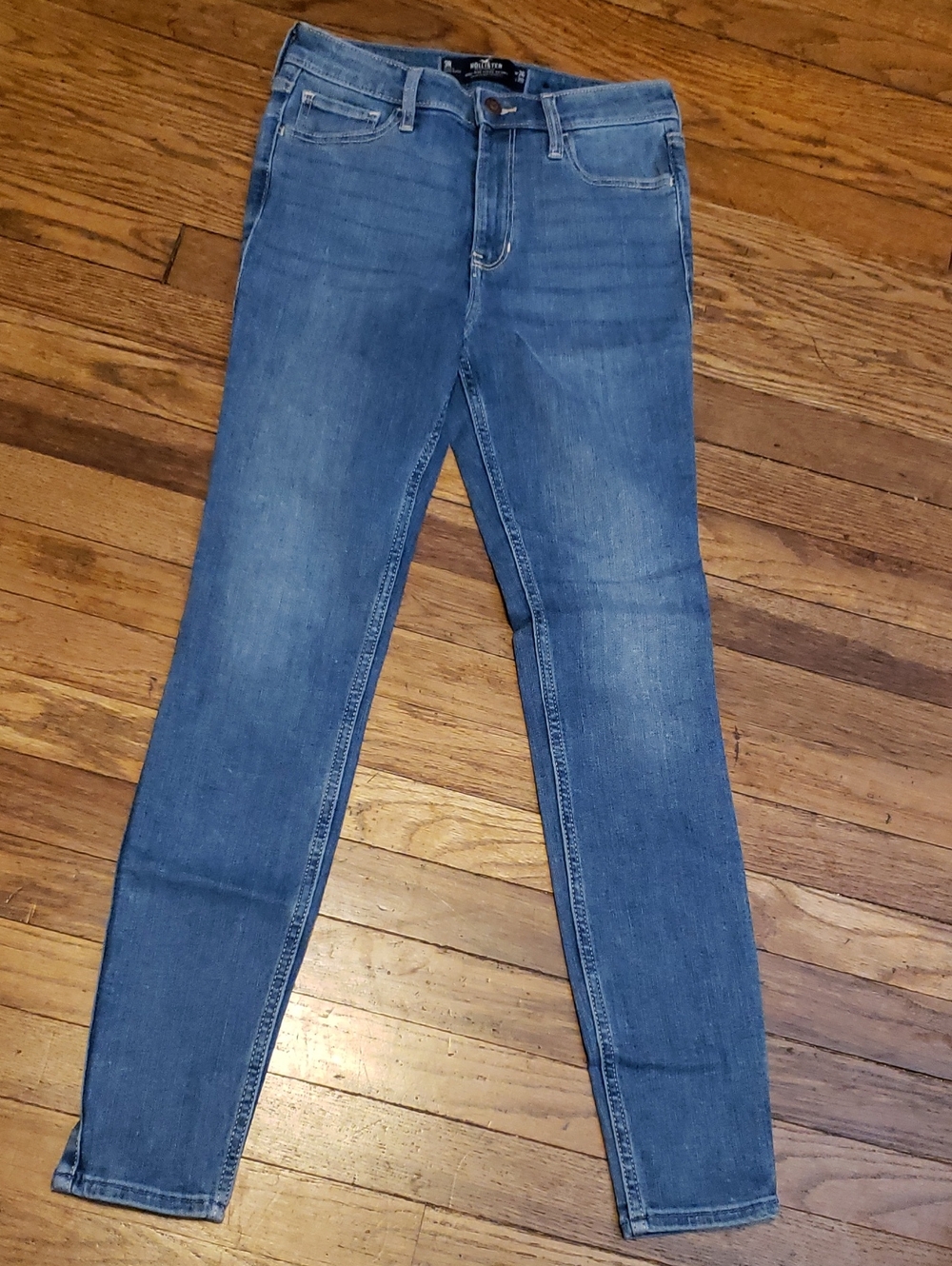 Hollister High Rise Super Stretch Sz 3R